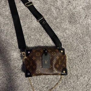 Louis Vuitton Petite Malle Souple